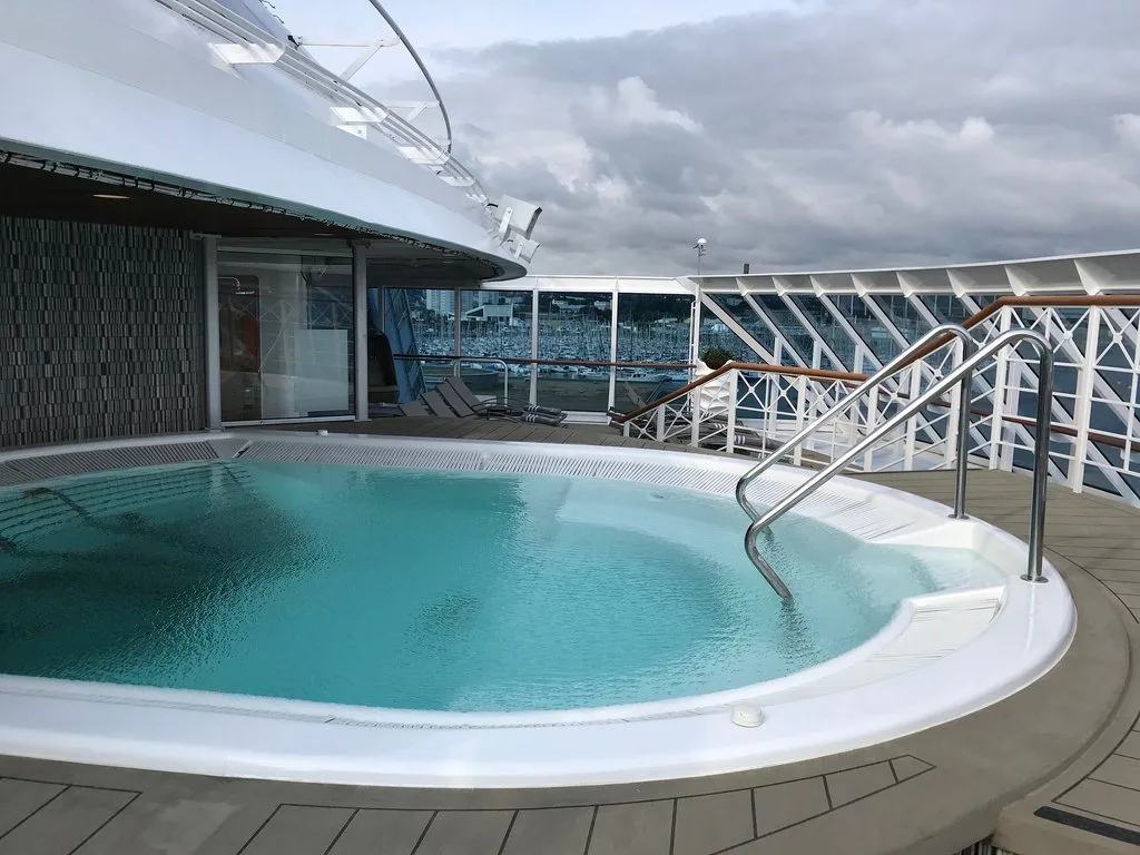 Relaxation area in Sanctum Spa