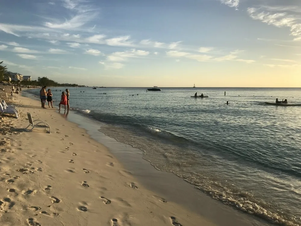 Seven Mile Beach on Grand Cayman, Cayman islands